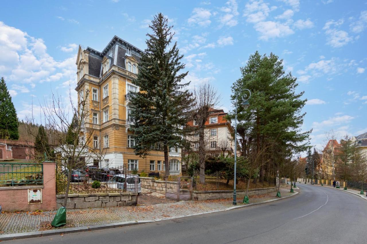 Luxury Apartment Diamond Karlowe Wary Zewnętrze zdjęcie